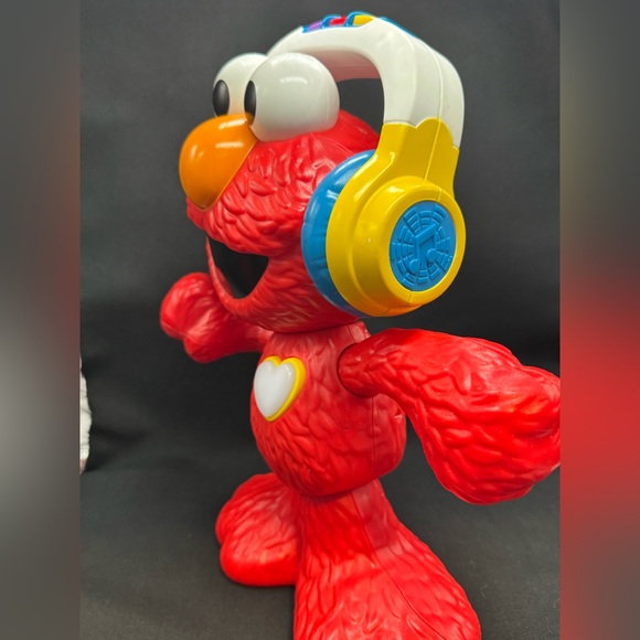 Sesame Street Let'S Dance Elmo: 12-Inch Elmo Toy That Sings And Dances - Picture 5 of 8